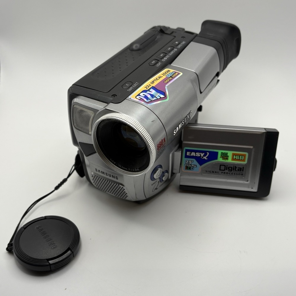 Samsung SCL810 SC-L810 8mm Video8 Hi8 Camcorder VCR Player No Battery No Charger